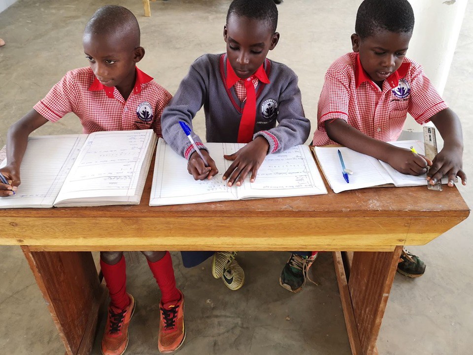 First Lady School Bilde til hovedside  .jpg