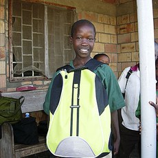 gutt-faatt-skolesekk-av-fadd.jpg gutt-faatt-skolesekk-av-fadd.jpg