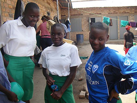 Norsk Ballsport as sponser fotballag fra Uganda! Norsk Ballsport as sponser fotballag fra Uganda!