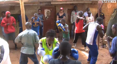 Se Brækhus' møte med Kampalas slum Se Brækhus' møte med Kampalas slum